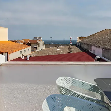 Vibes - Terrace Setubal