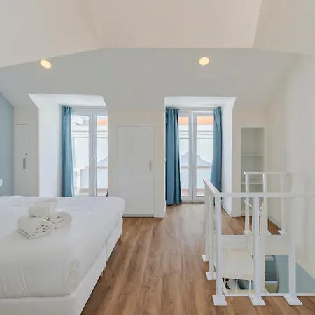 Vibes - Terrace Apartment *