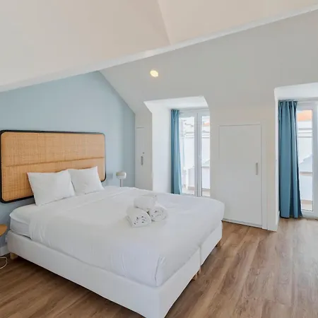 Vibes - Terrace Apartment